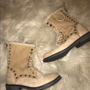 Roxy boots